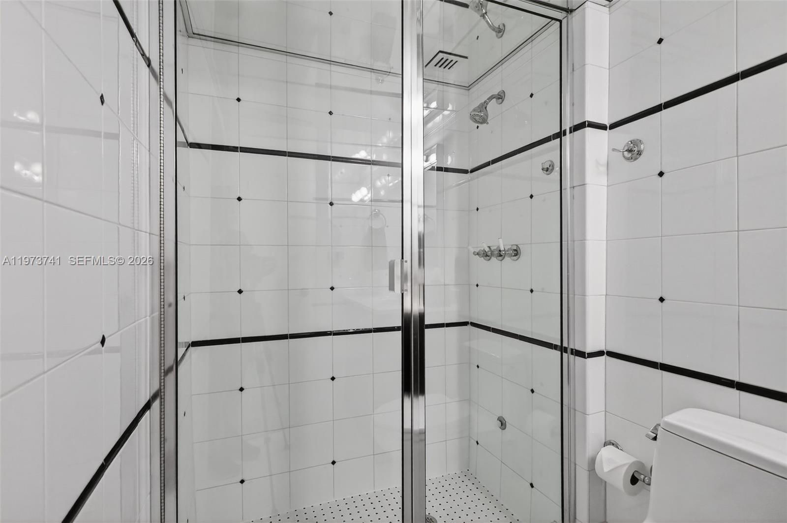 3140 S Ocean Dr Unit: PH4