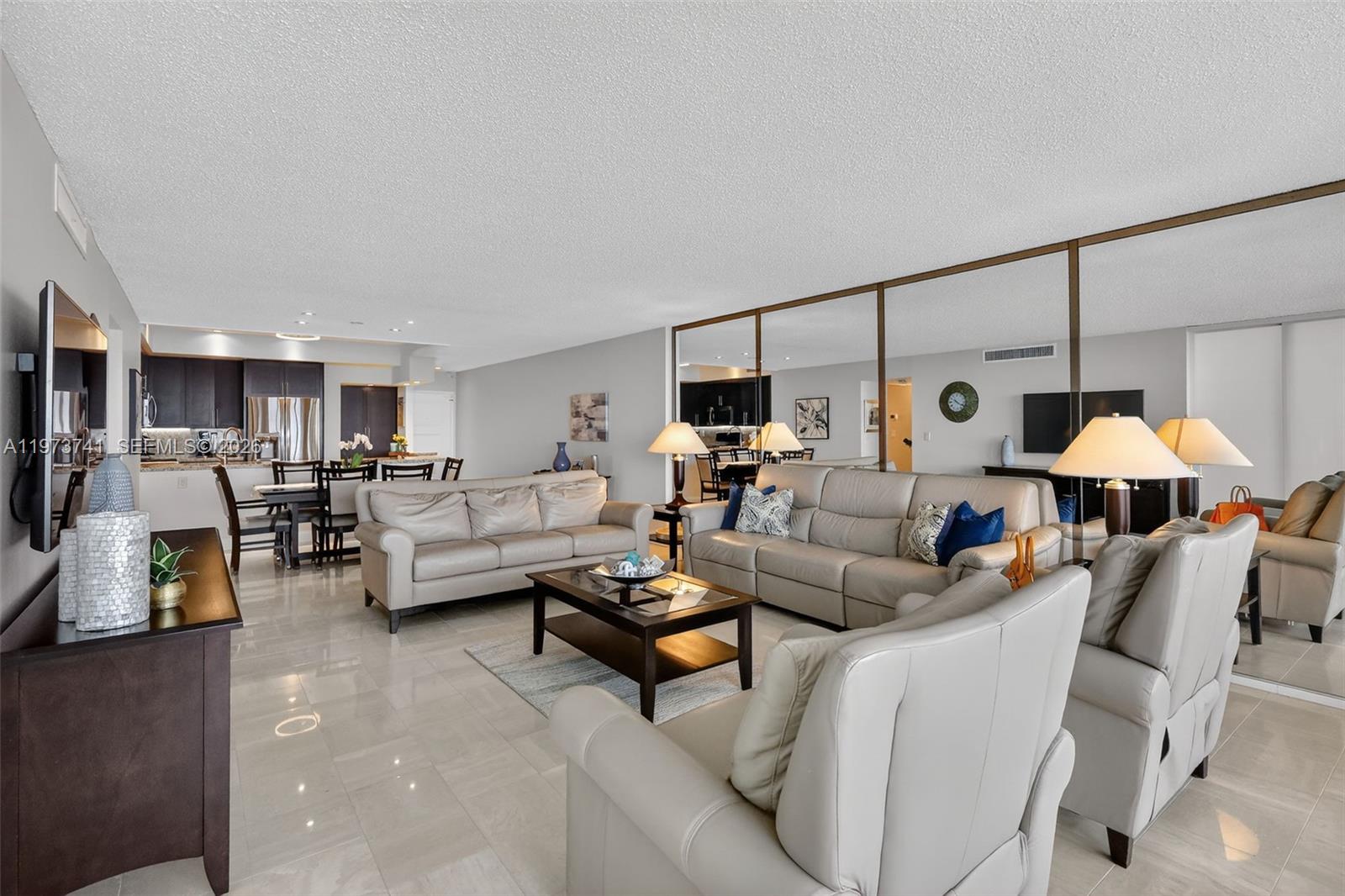 3140 S Ocean Dr Unit: PH4