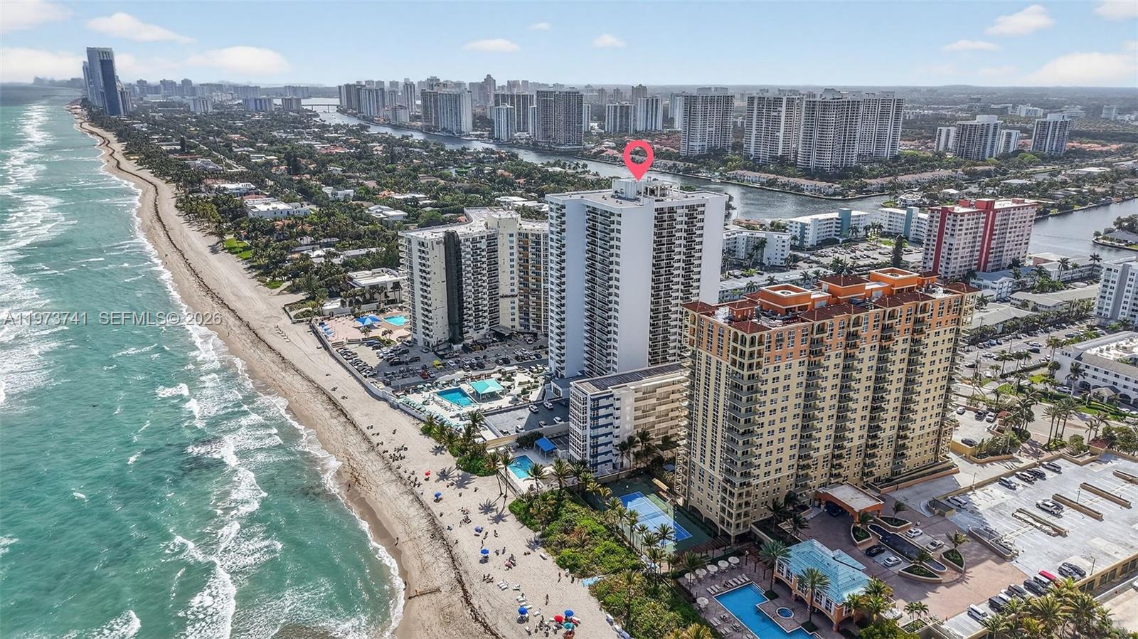 3140 S Ocean Dr Unit: PH4