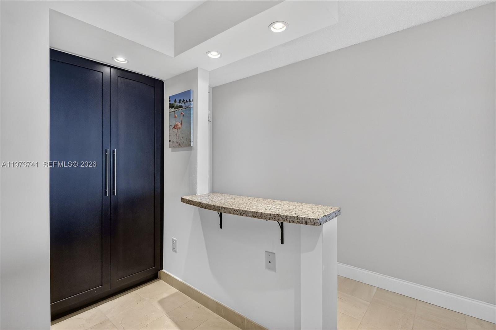 3140 S Ocean Dr Unit: PH4