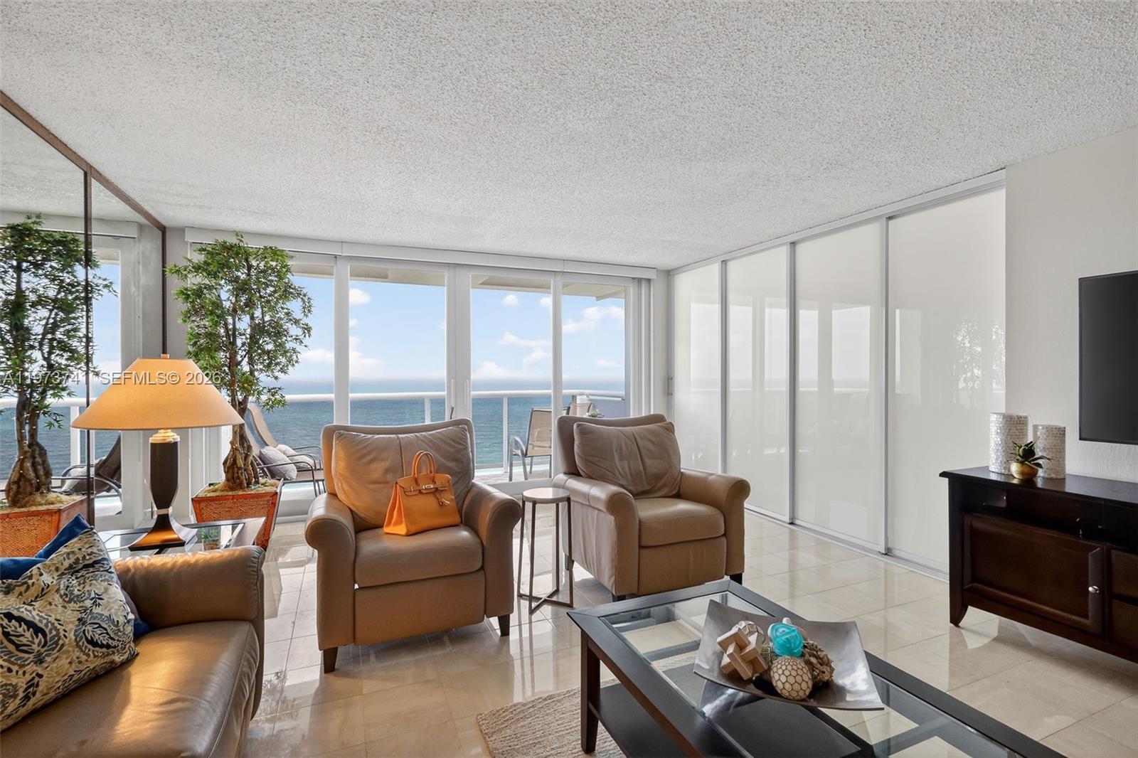 3140 S Ocean Dr Unit: PH4