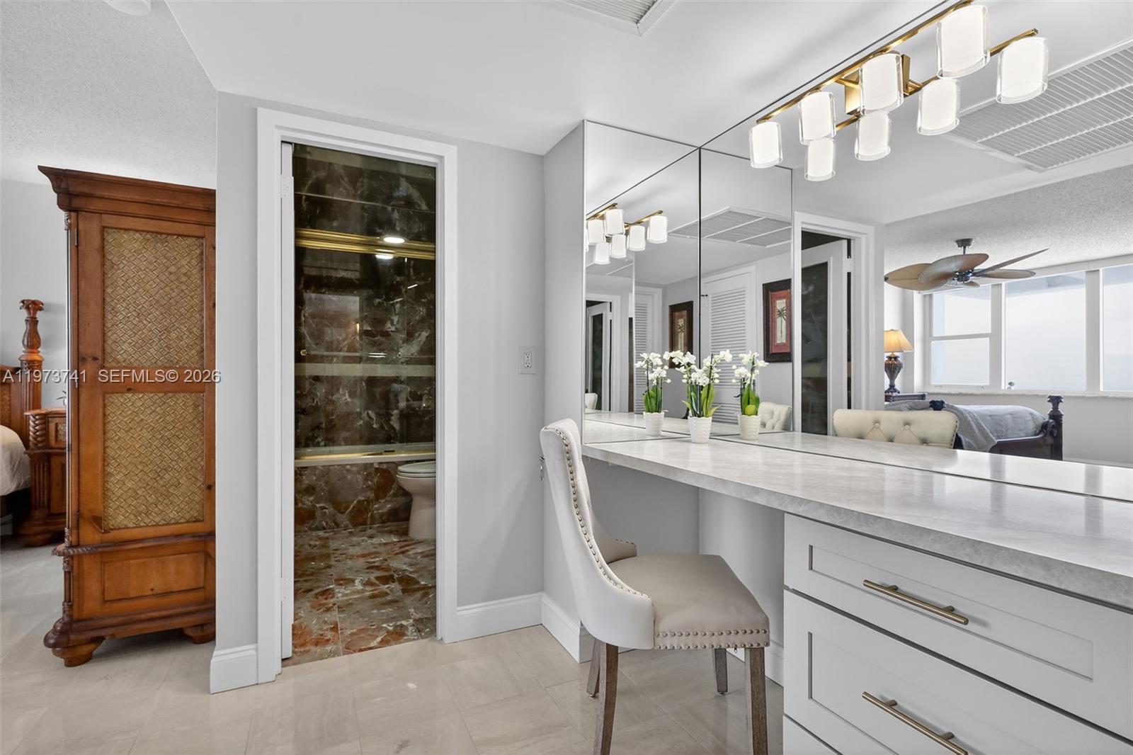 3140 S Ocean Dr Unit: PH4