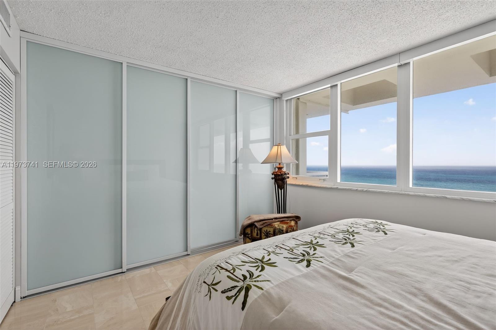 3140 S Ocean Dr Unit: PH4