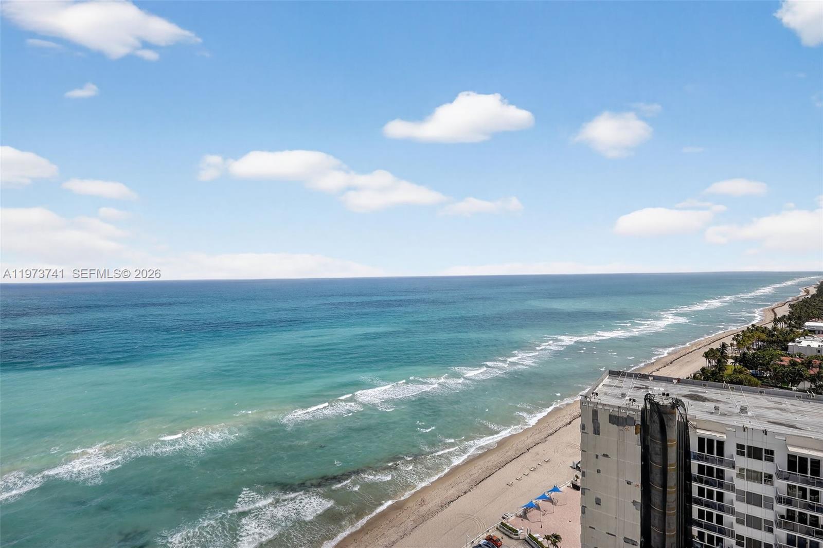3140 S Ocean Dr Unit: PH4