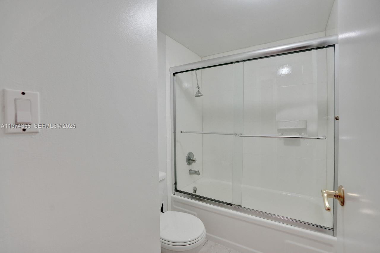 1450 Brickell Bay Dr # 503