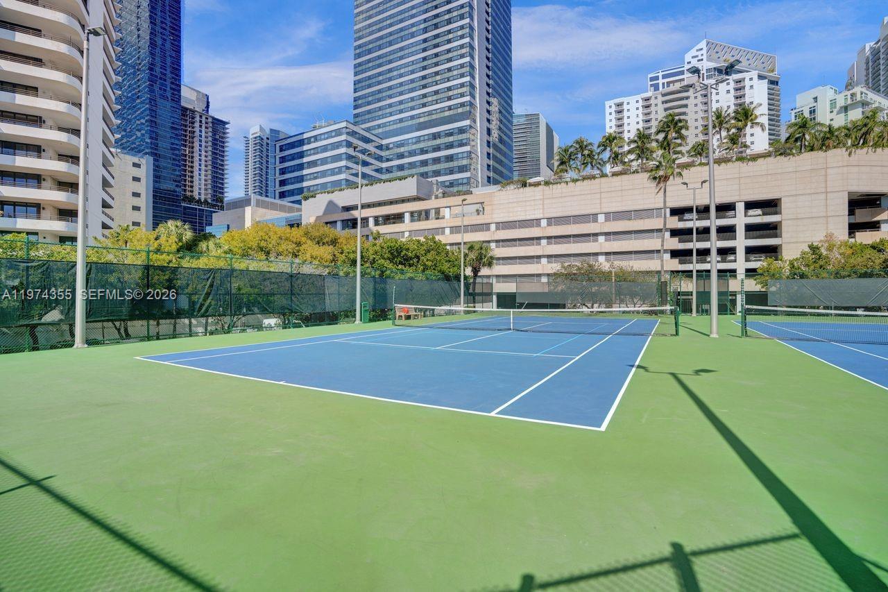 1450 Brickell Bay Dr # 503