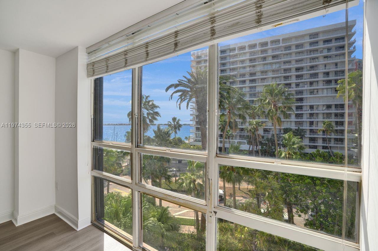 1450 Brickell Bay Dr # 503