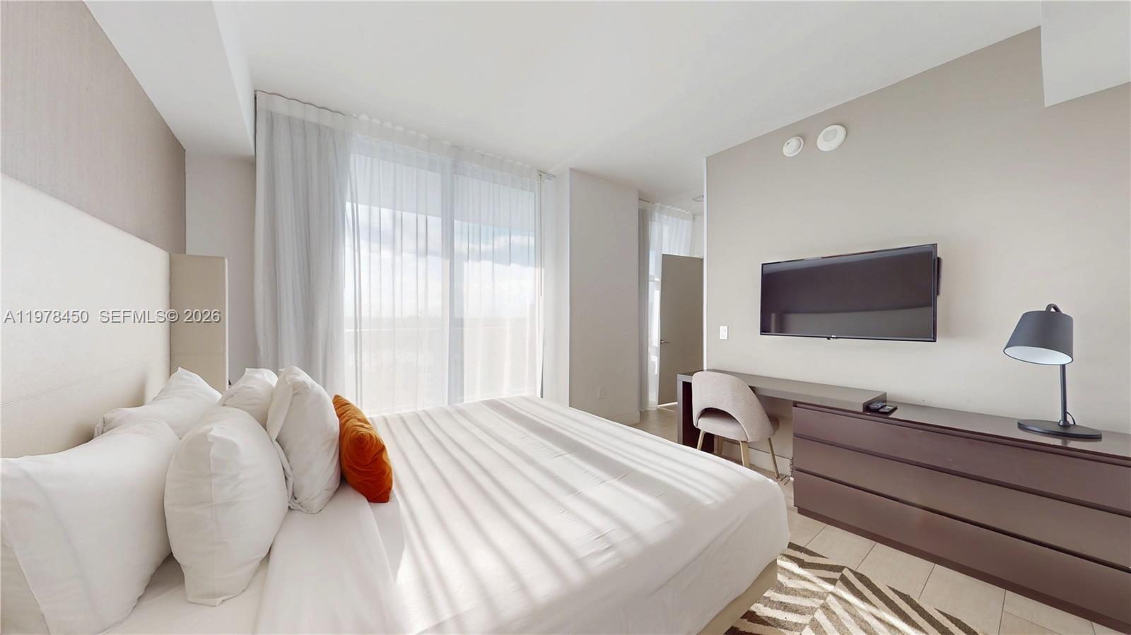 4010 S Ocean Dr # R1004