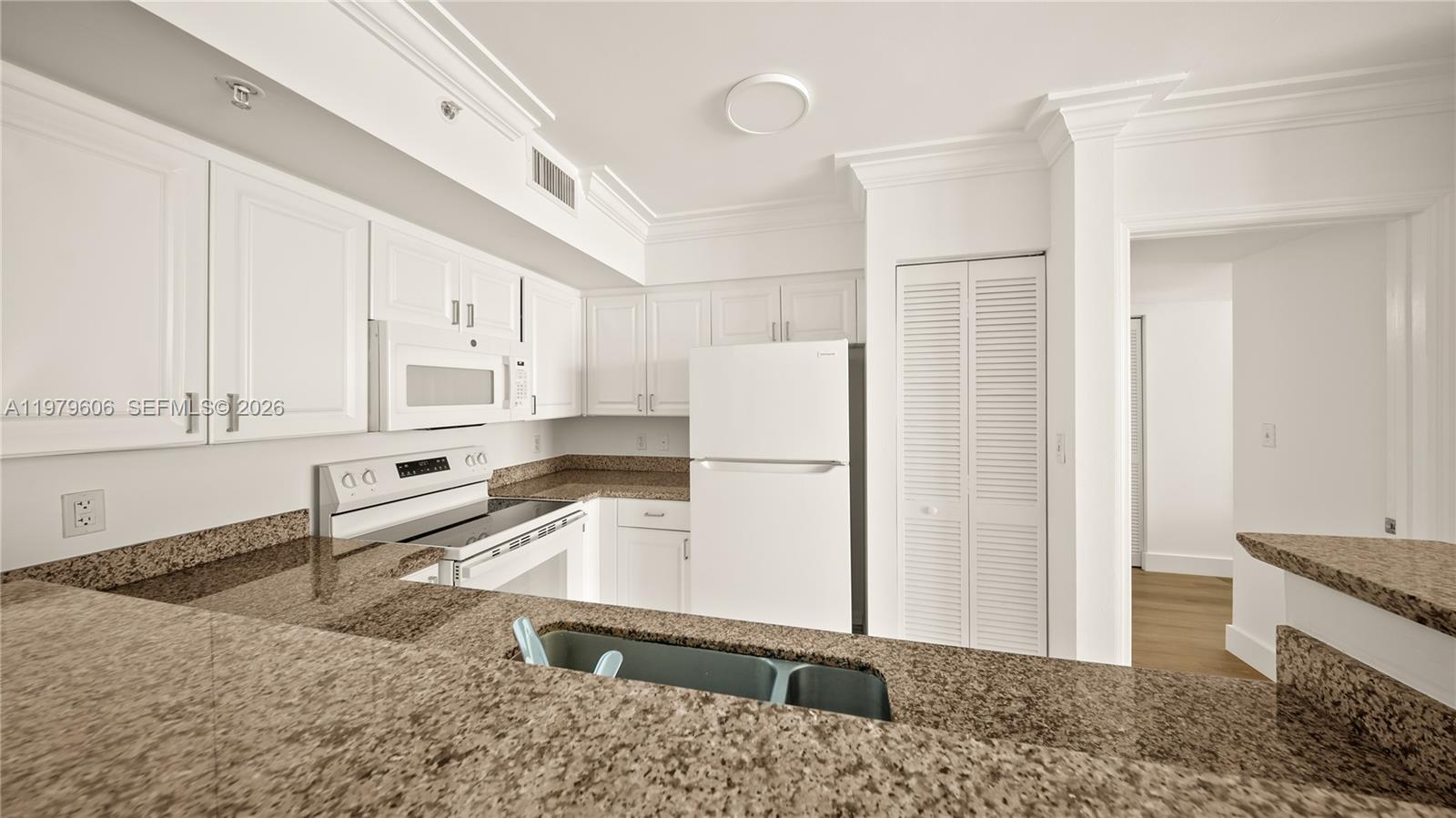 90 Alton Rd # 1903