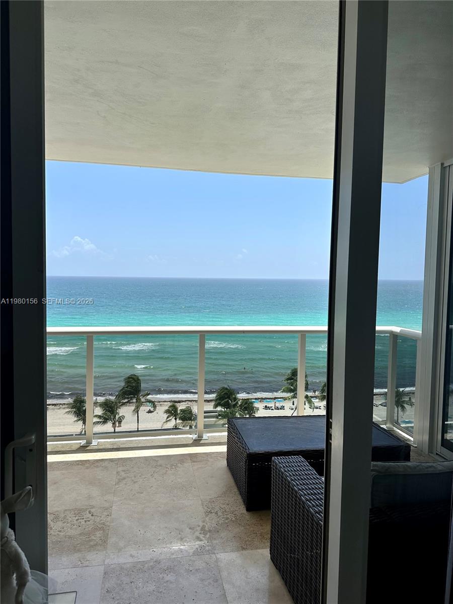 19111 Collins Ave # 803