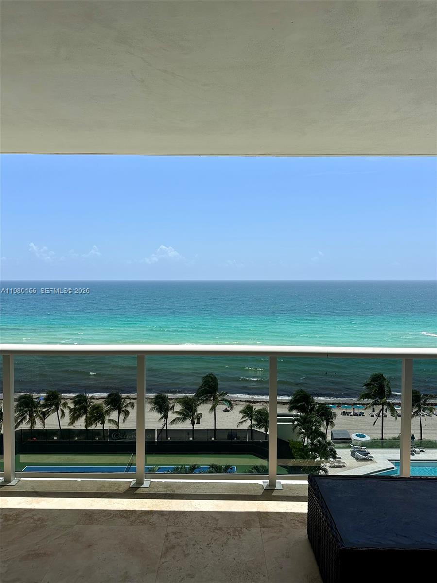 19111 Collins Ave # 803
