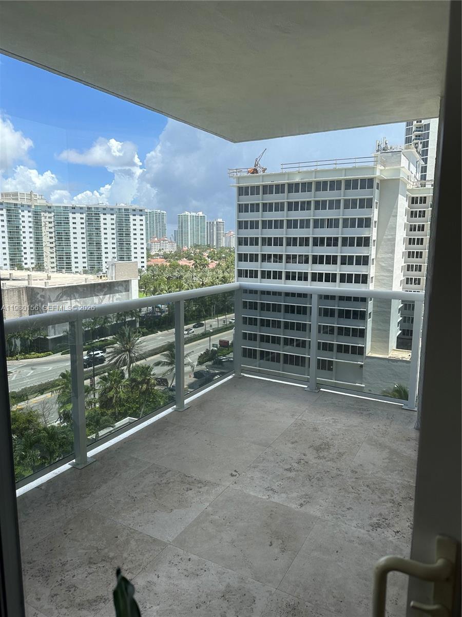 19111 Collins Ave # 803