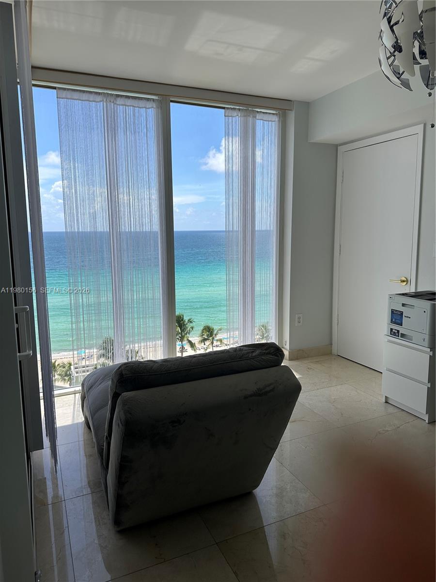 19111 Collins Ave # 803