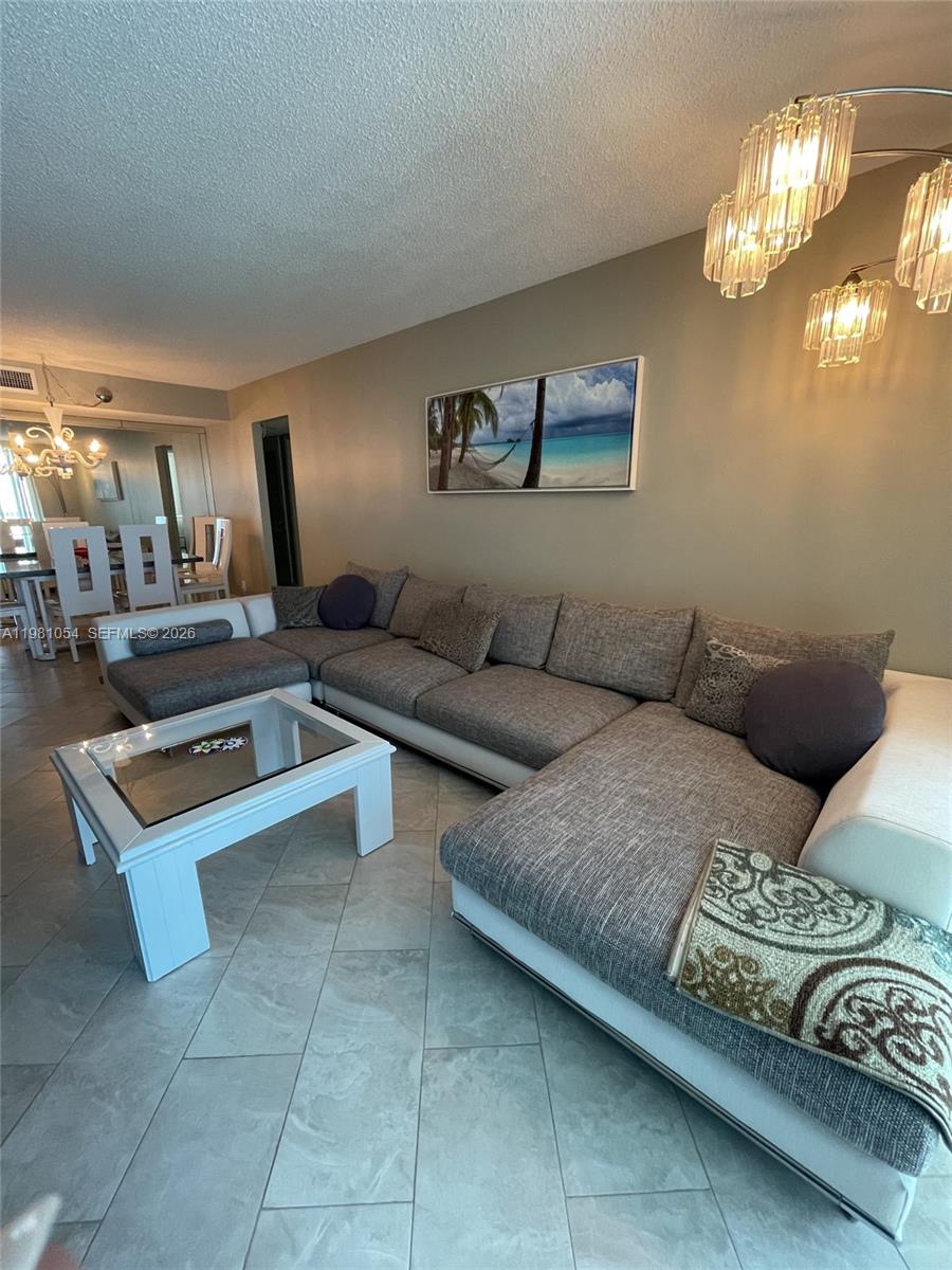 1410 S Ocean Dr # 402