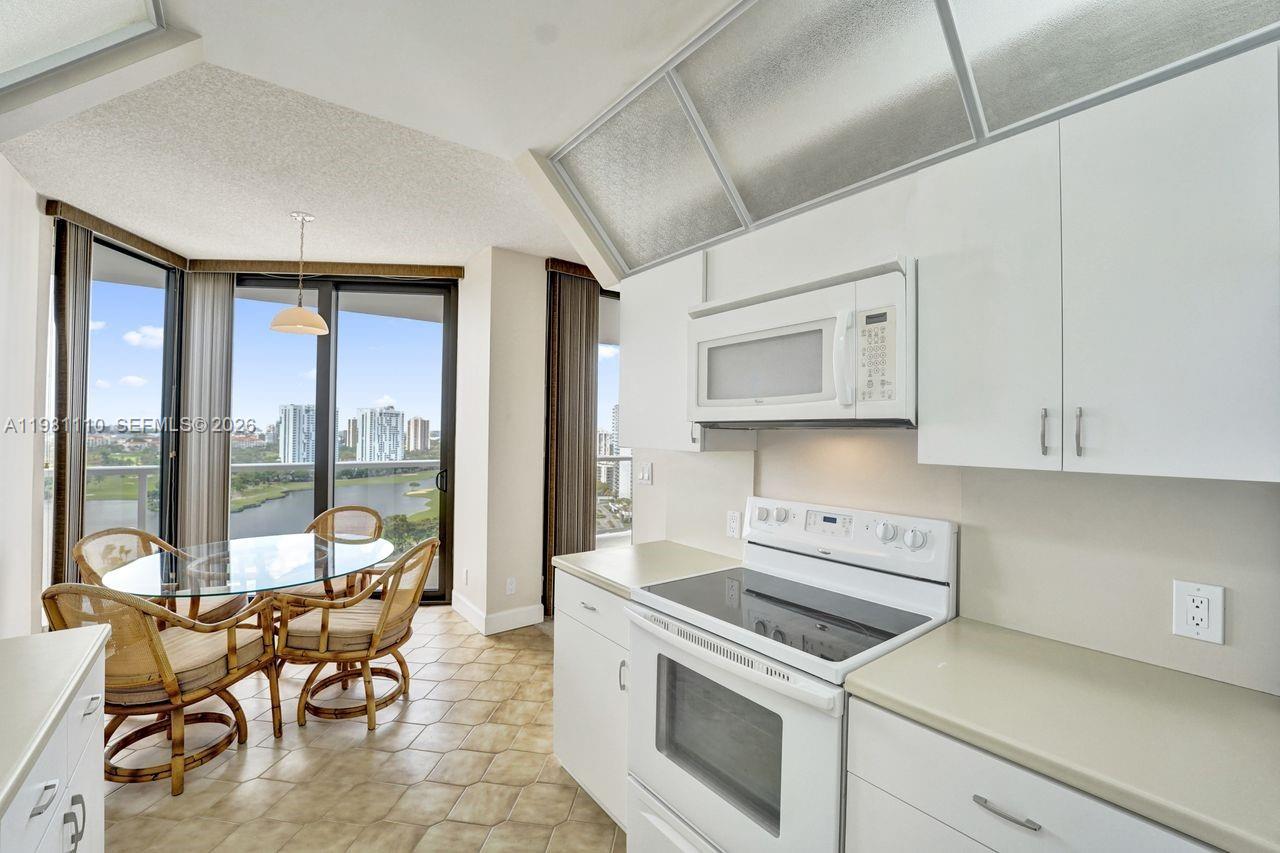 20281 E Country Club Dr # 1703