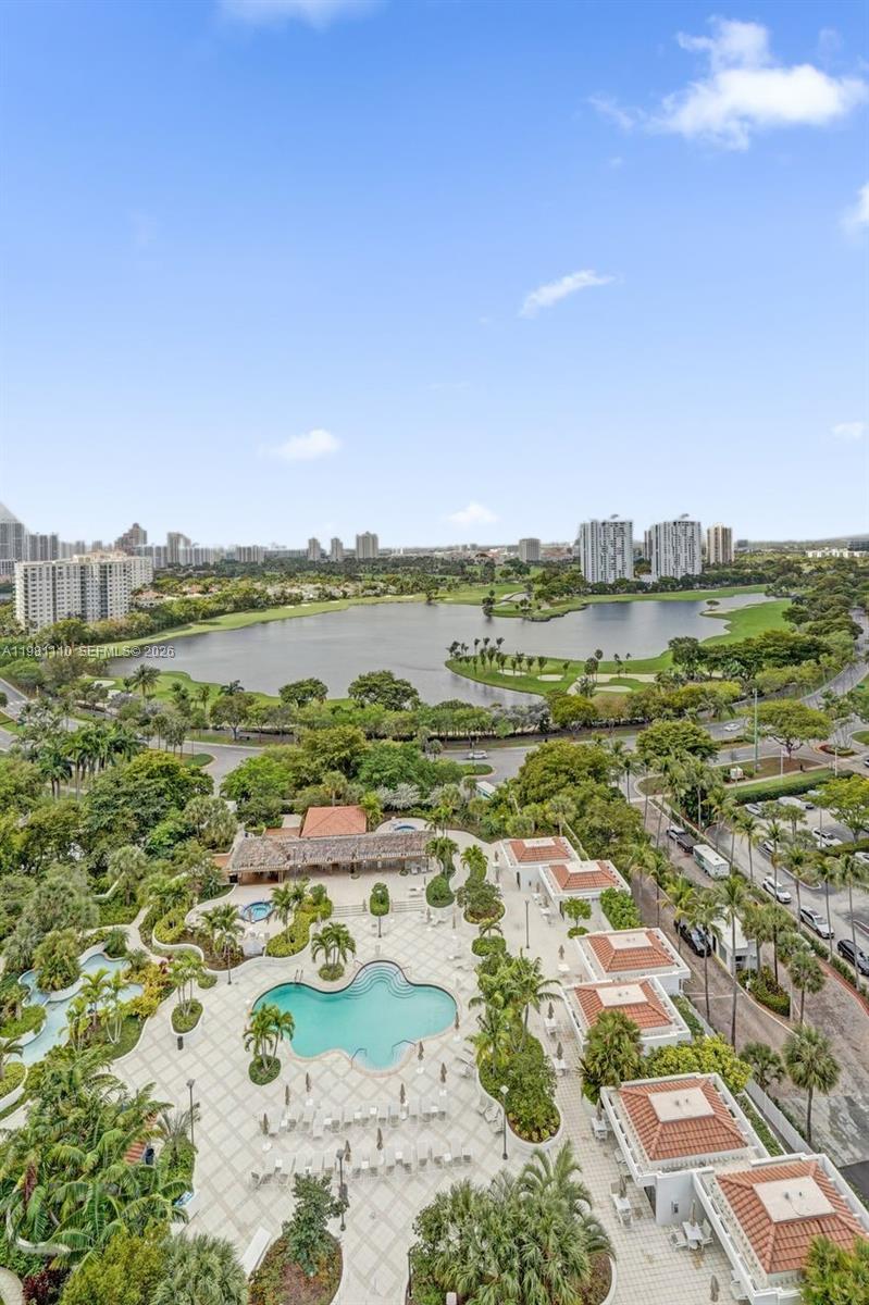 20281 E Country Club Dr # 1703