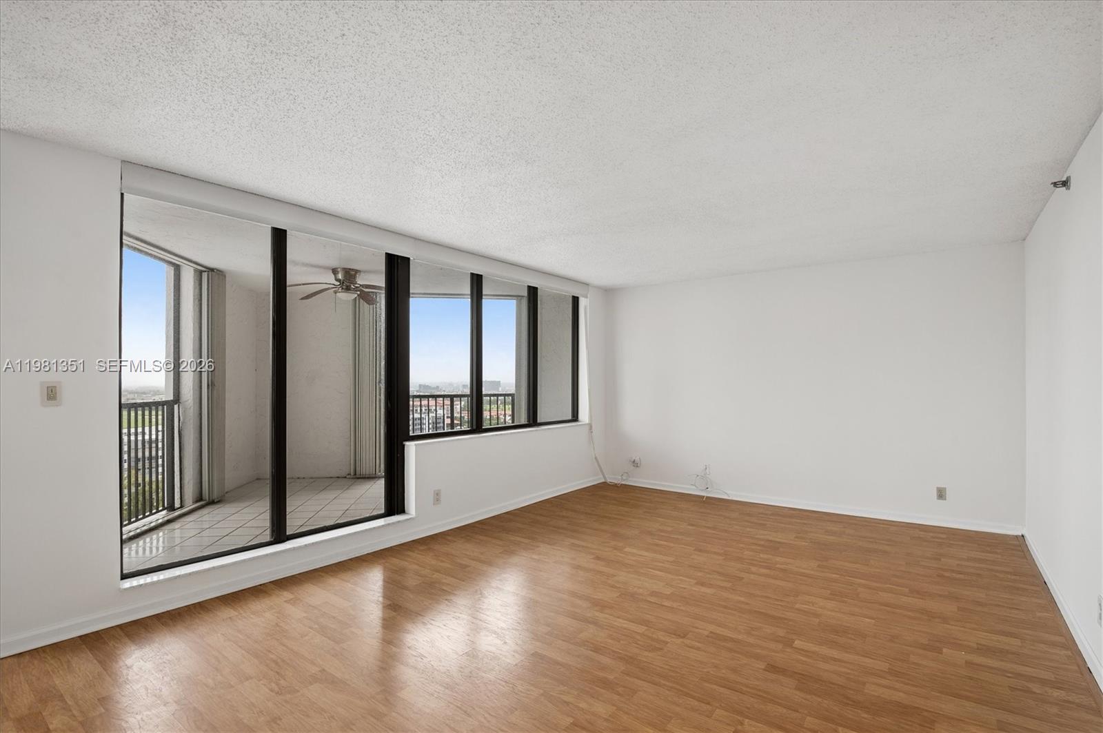 300 Three Islands Blvd # 516