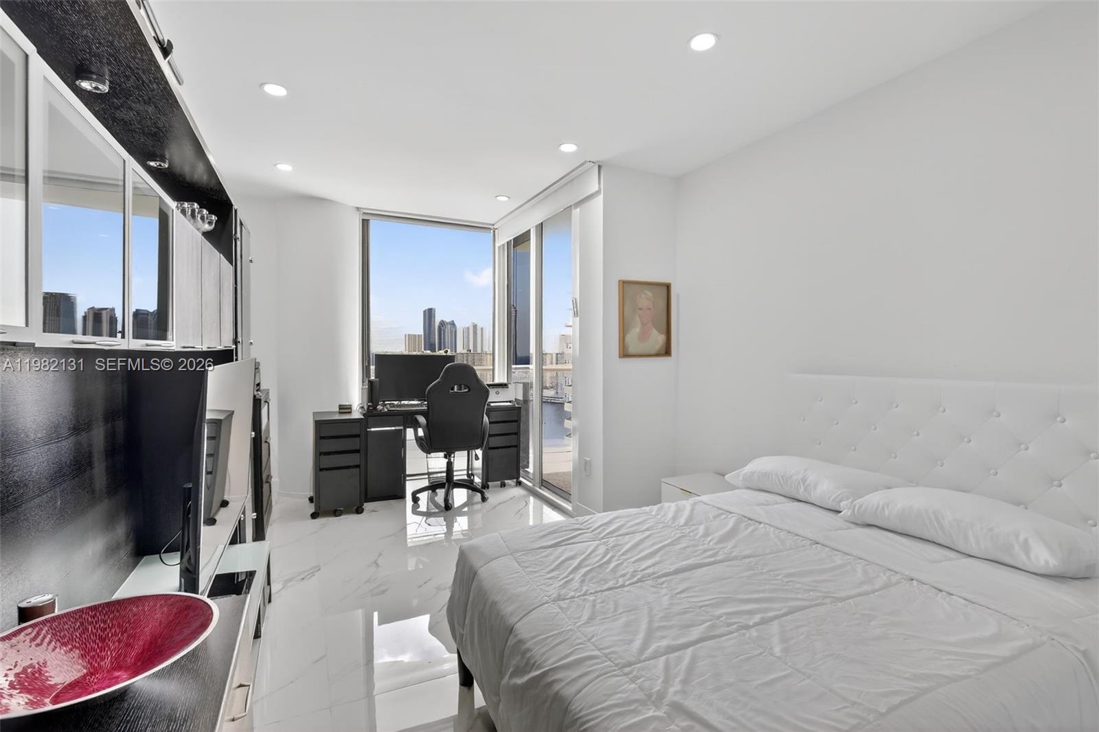 4000 Island Blvd # 2301