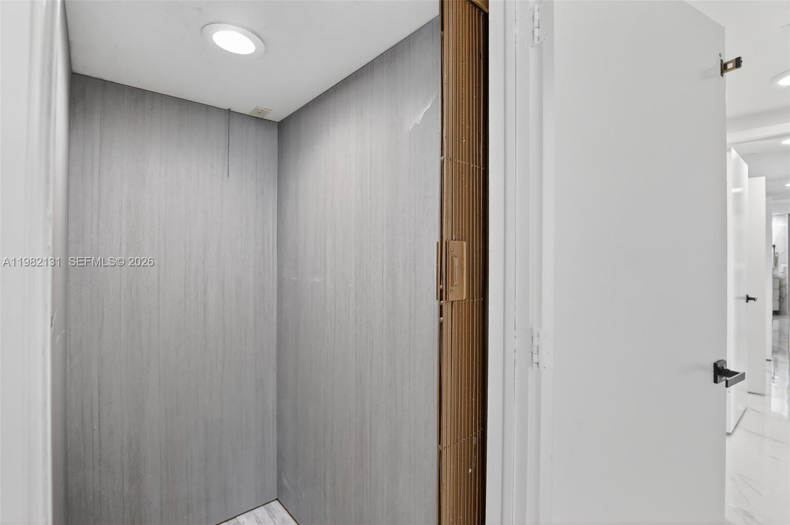 4000 Island Blvd # 2301