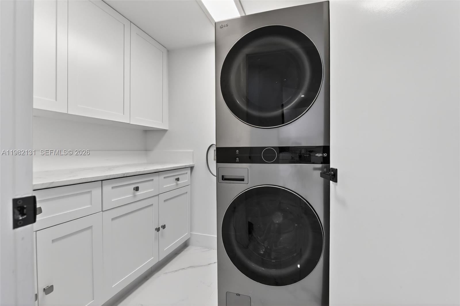 4000 Island Blvd # 2301