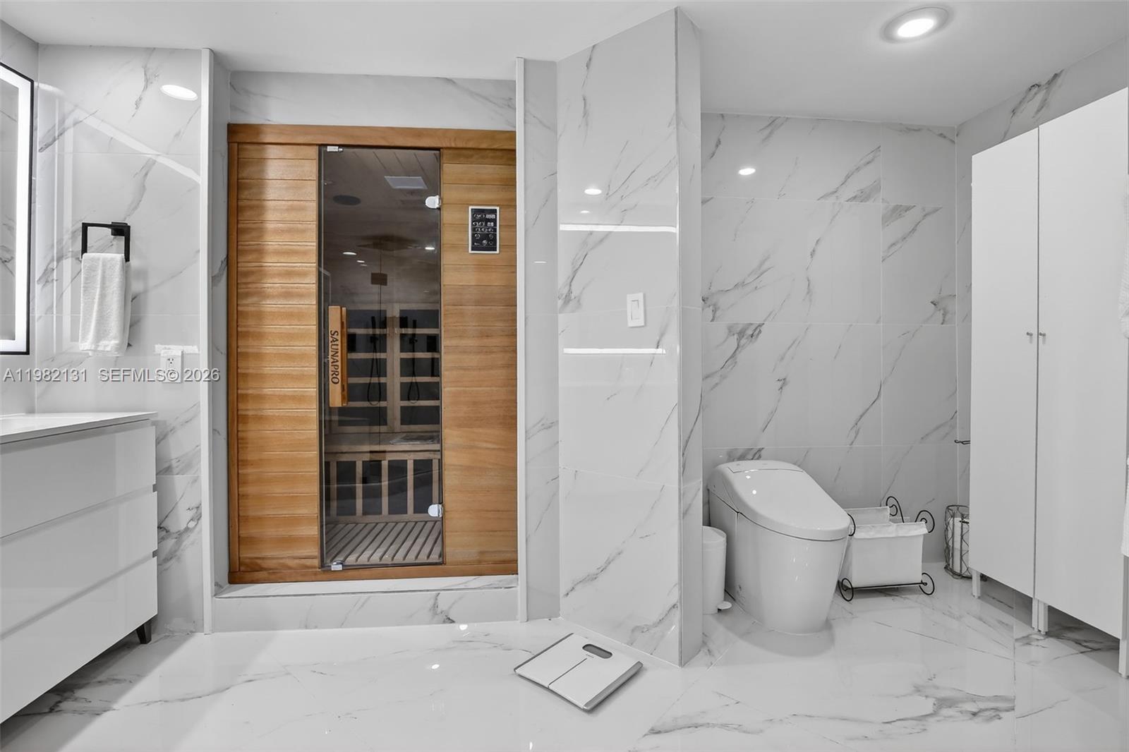 4000 Island Blvd # 2301