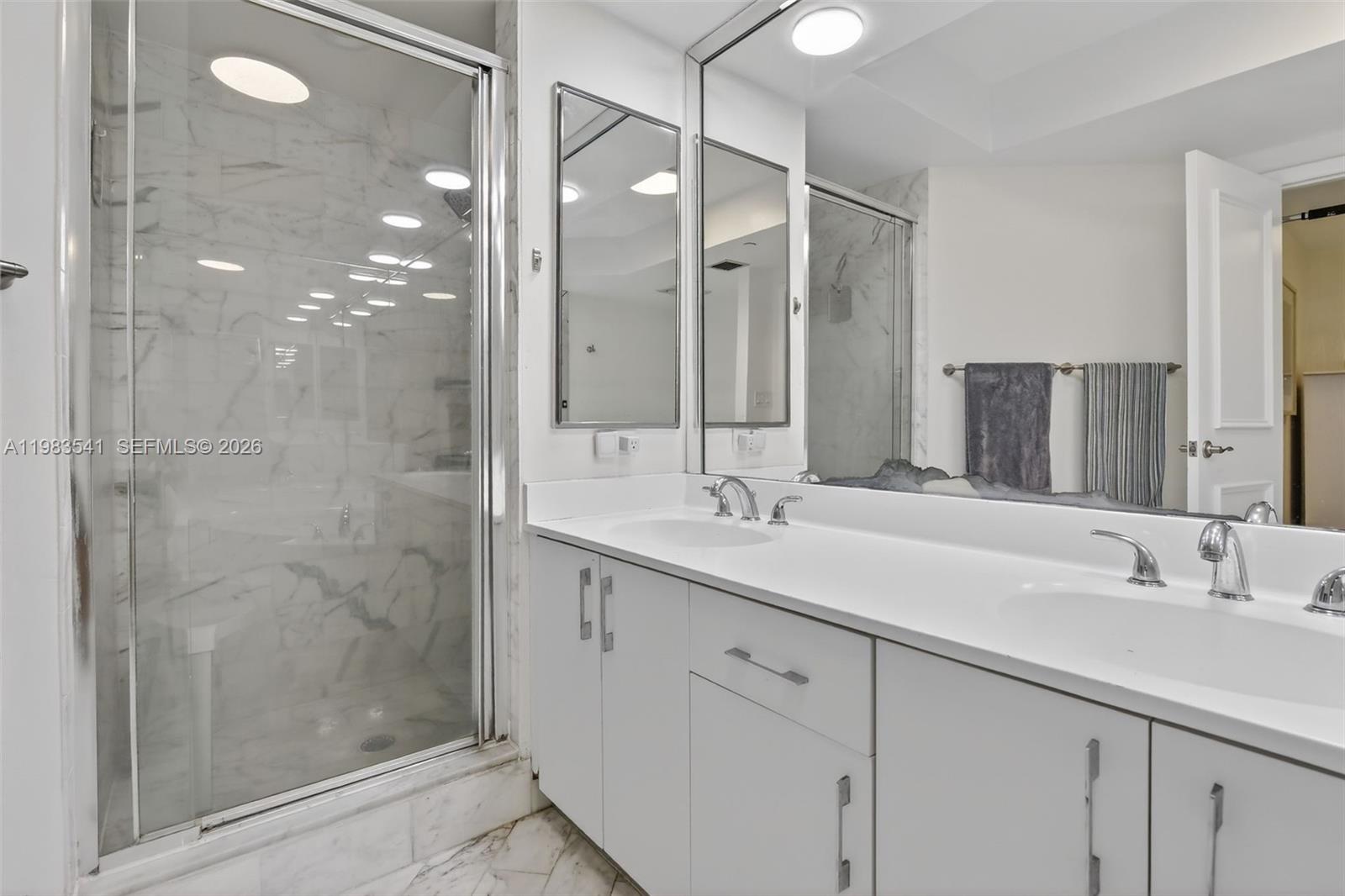 20281 E Country Club Dr # 5 Unit: TS 5