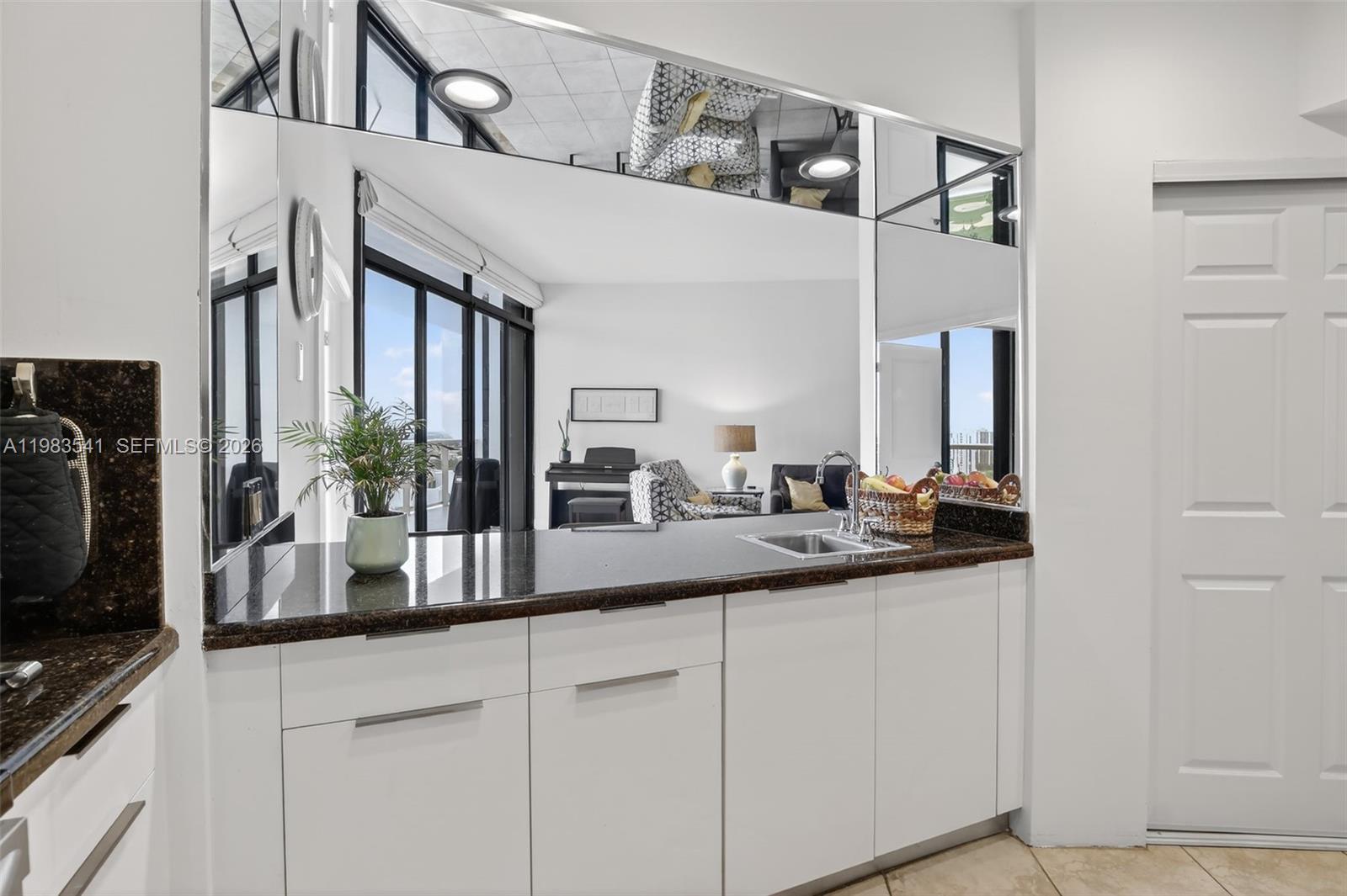 20281 E Country Club Dr # 5 Unit: TS 5