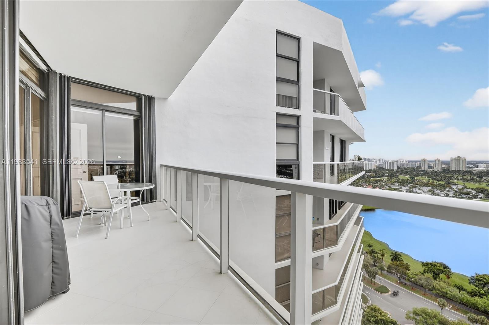 20281 E Country Club Dr # 5 Unit: TS 5