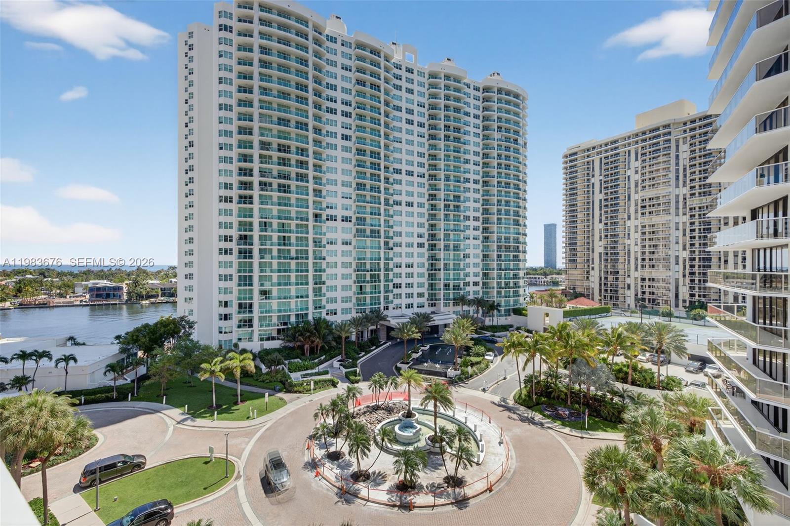 20281 E Country Club Dr # 608