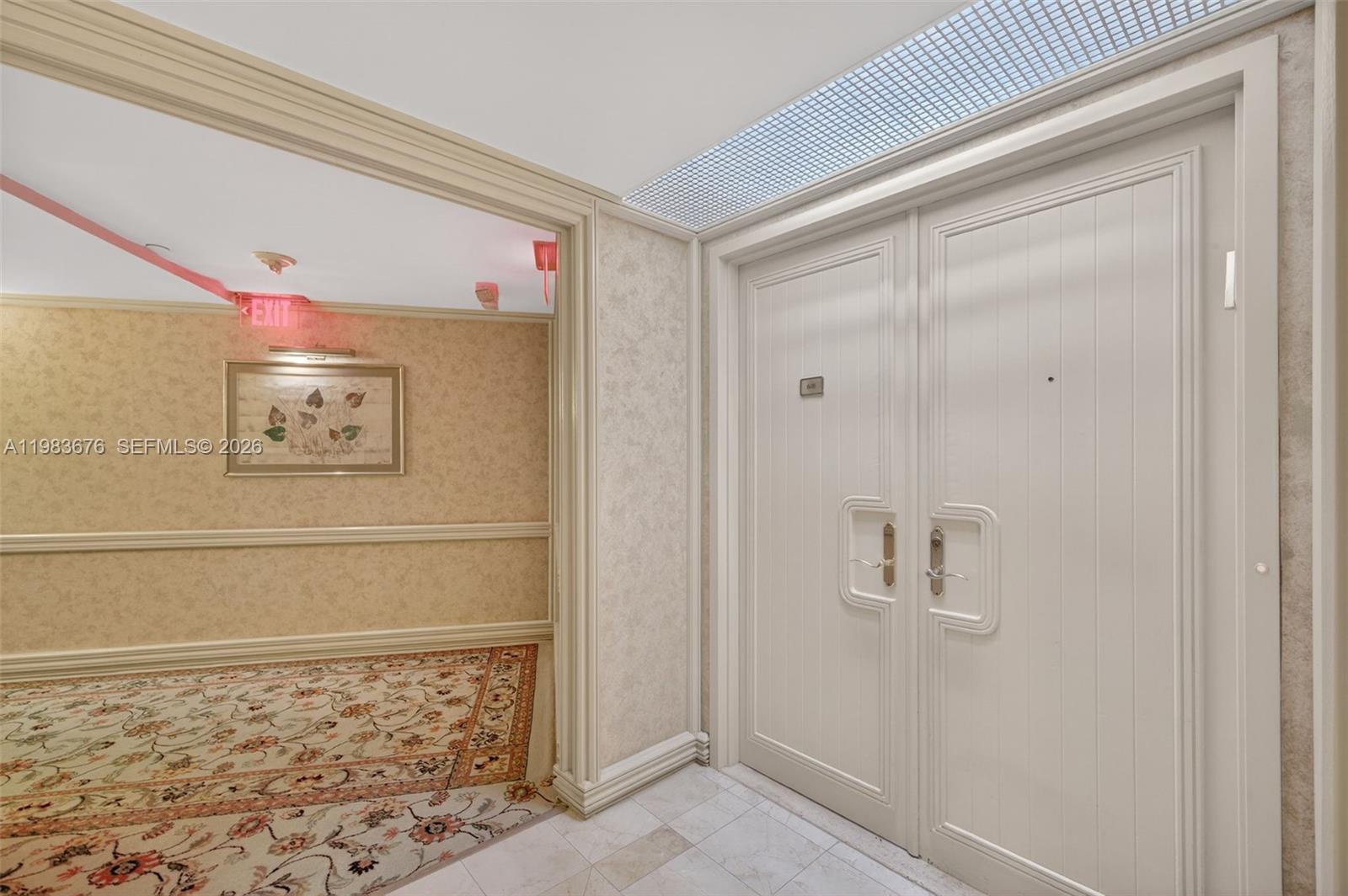 20281 E Country Club Dr # 608