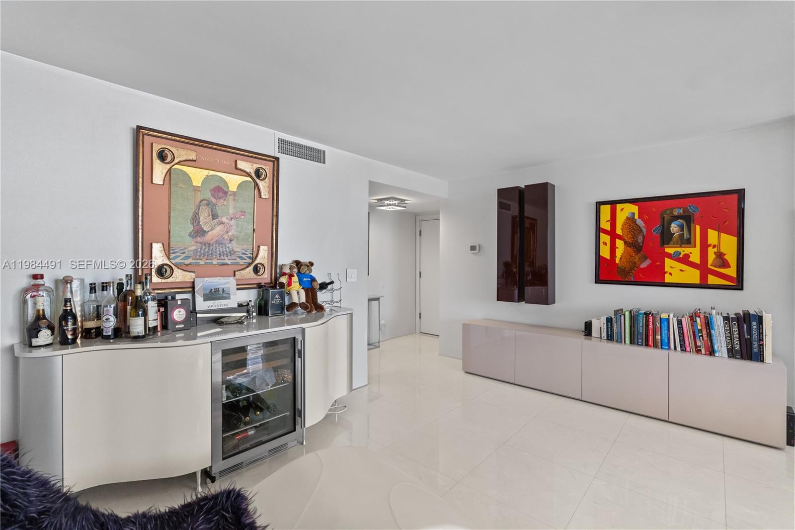 1890 S Ocean Dr # 1002