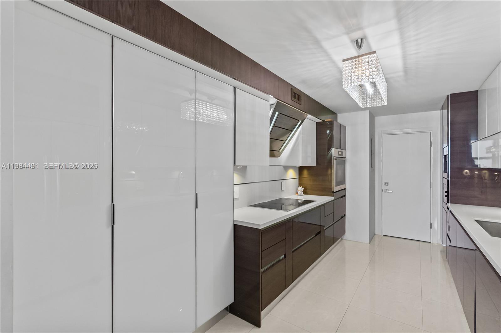 1890 S Ocean Dr # 1002