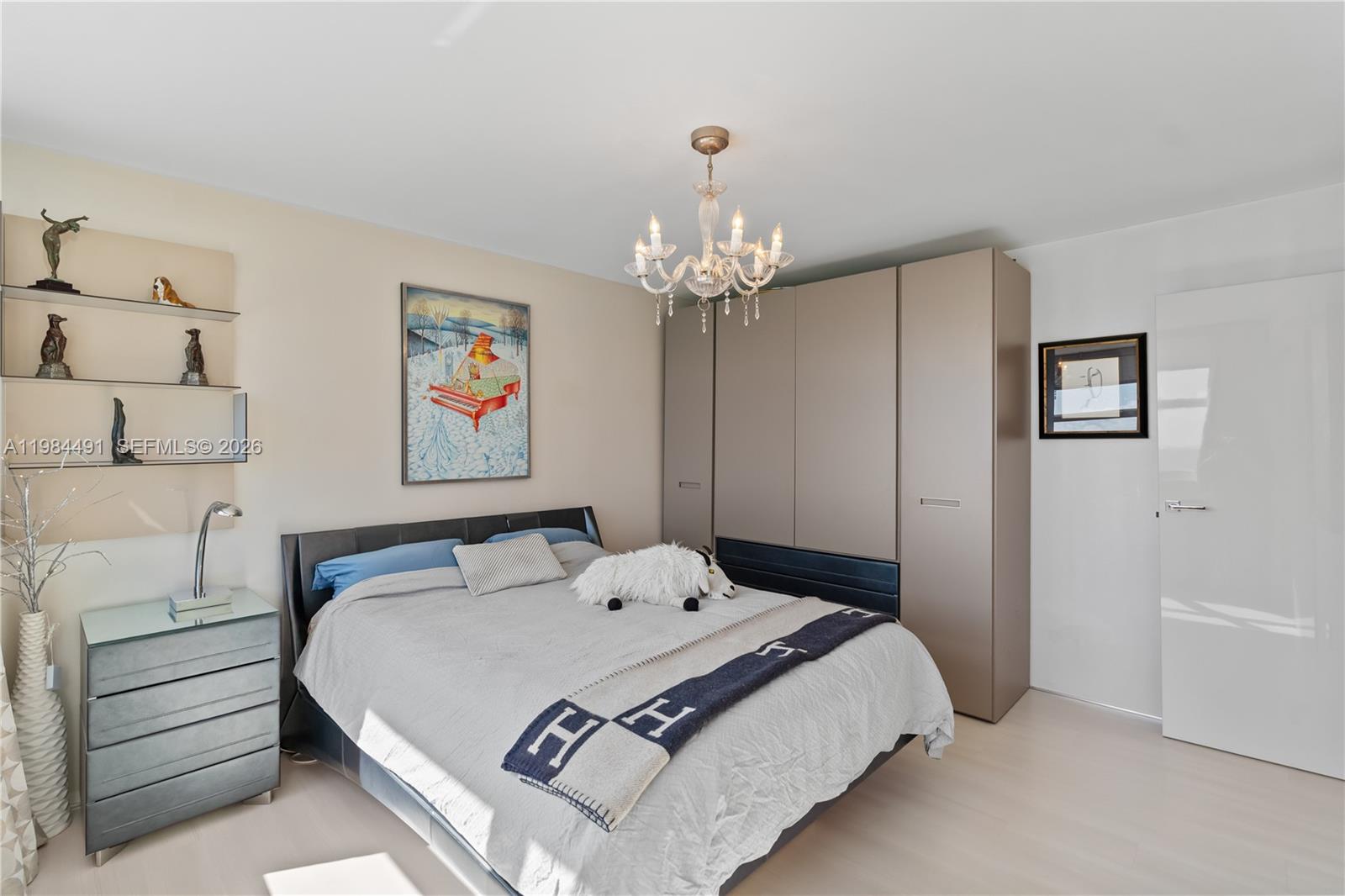 1890 S Ocean Dr # 1002