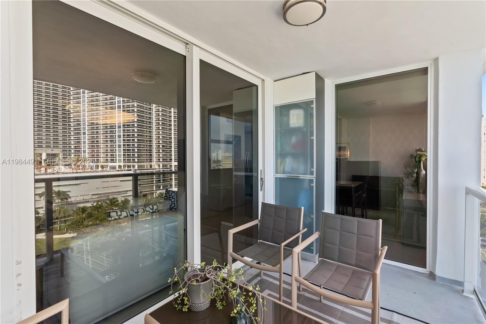 1890 S Ocean Dr # 1002