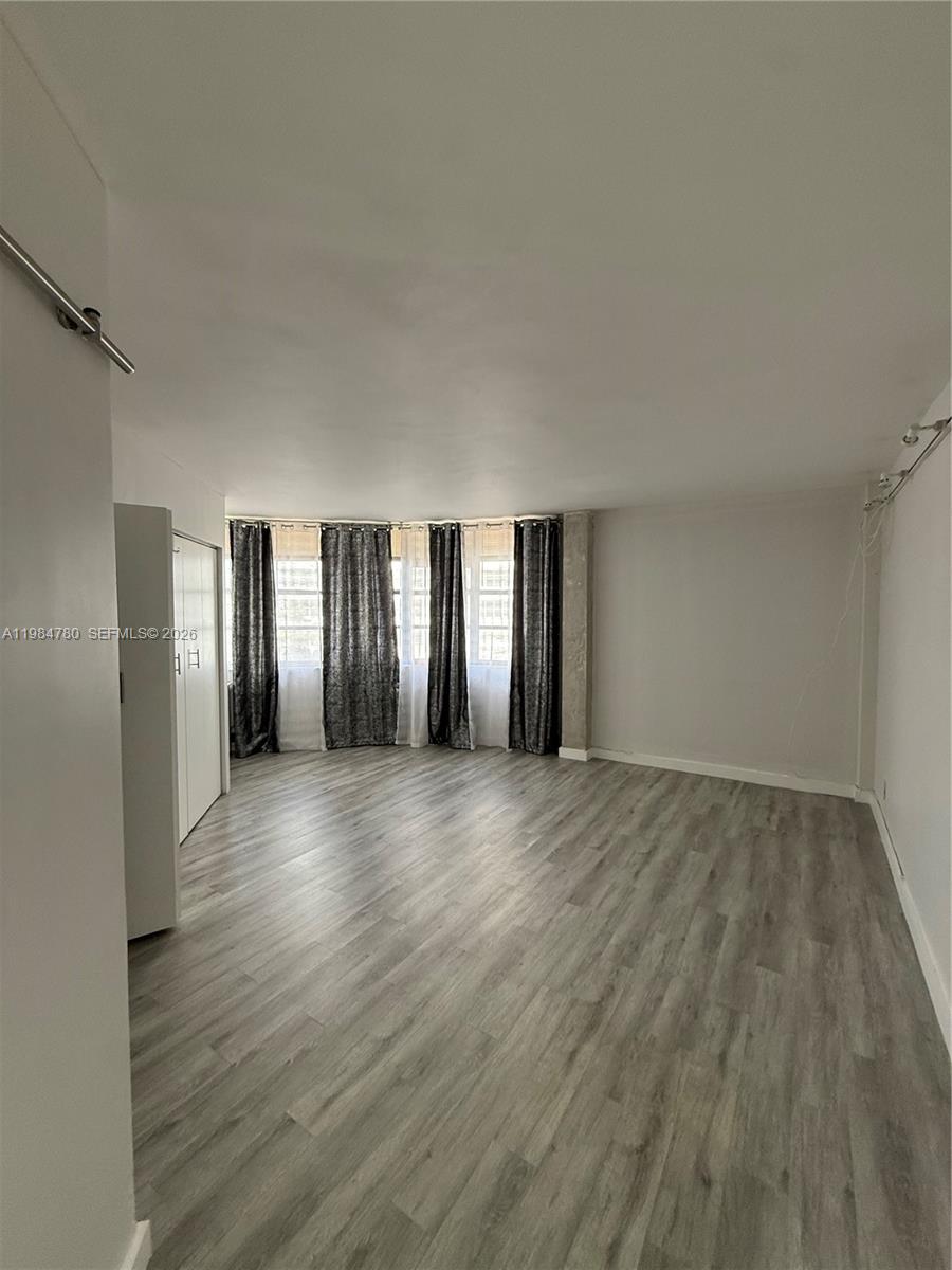 1825 S Ocean Dr # 305