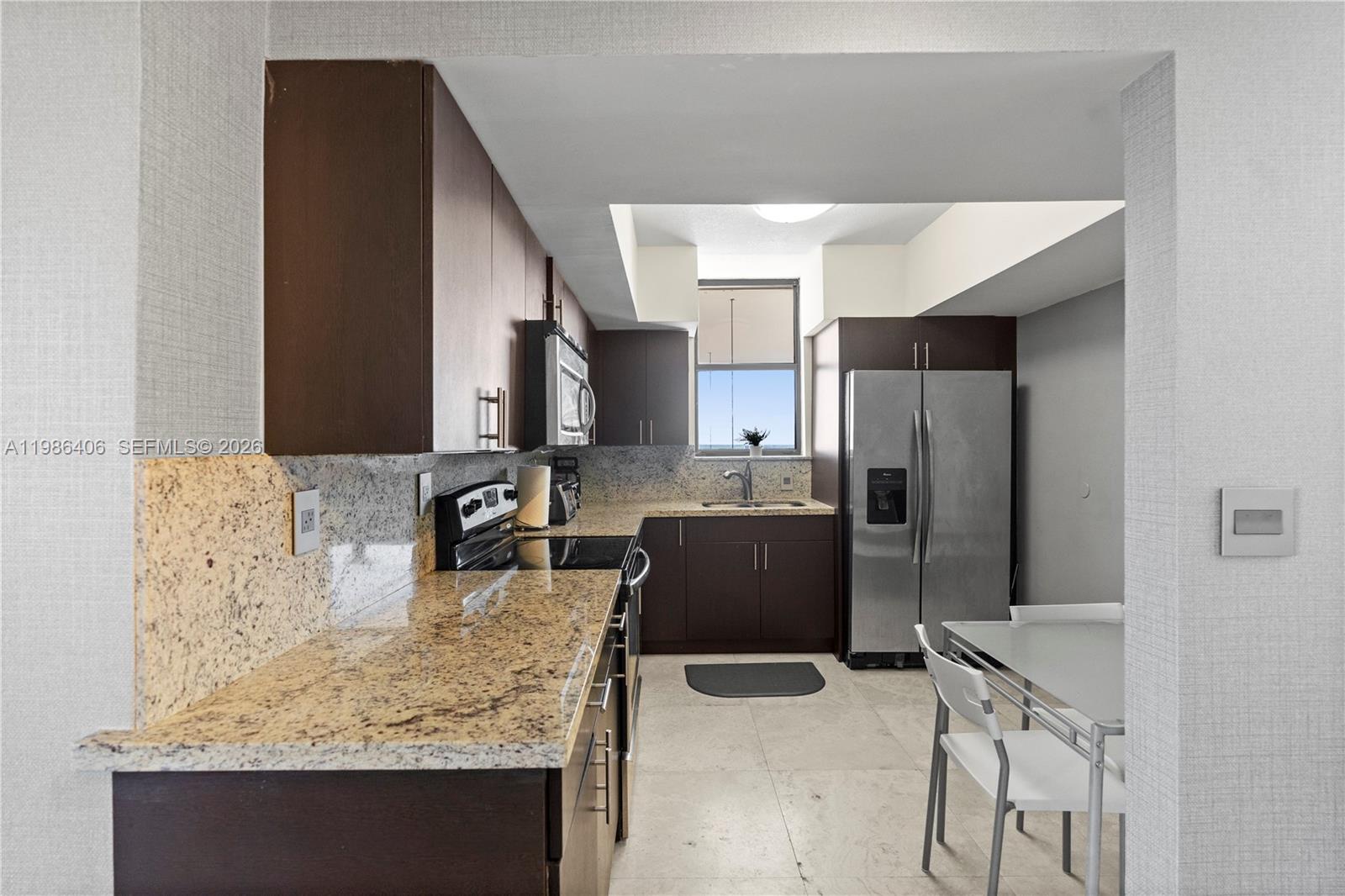 18181 NE 31st Ct Unit: PH07