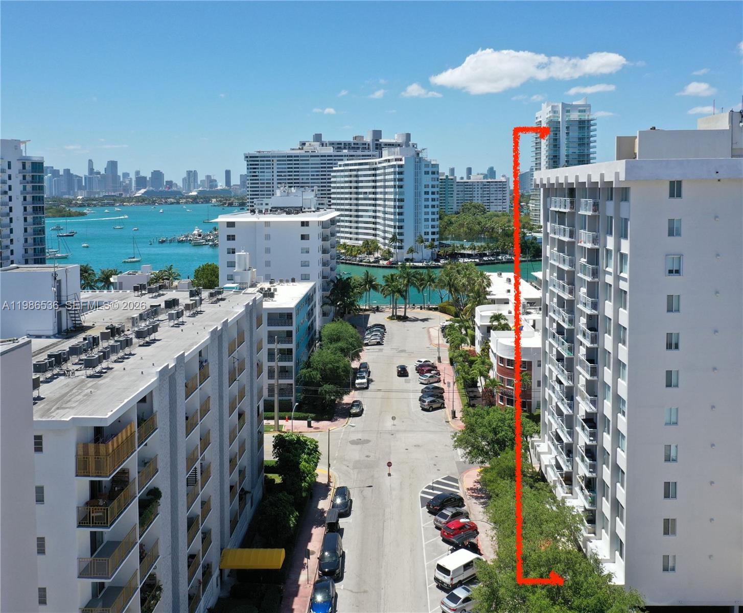 1345 Lincoln Rd # 402