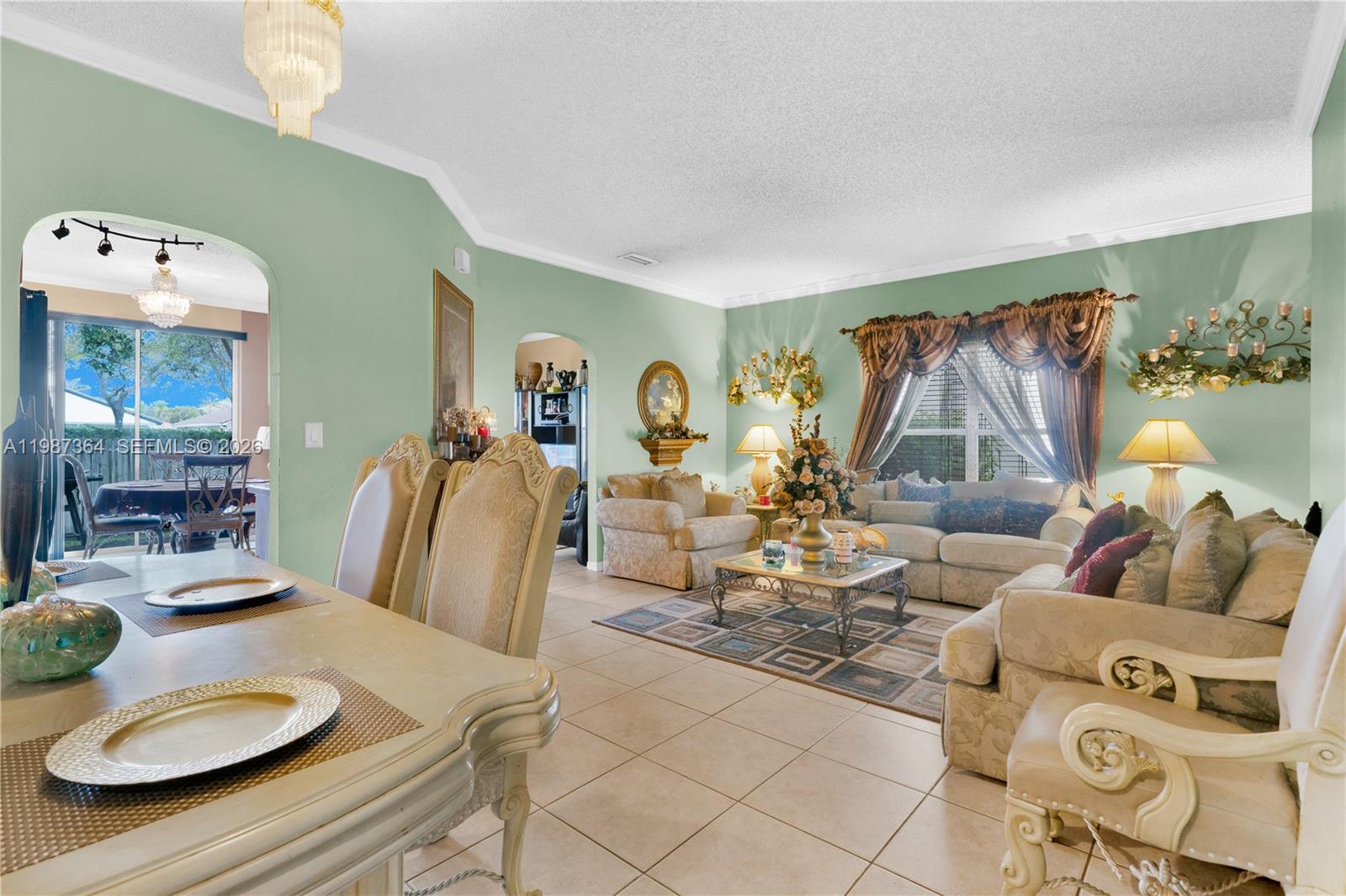 19269 NW 14th St