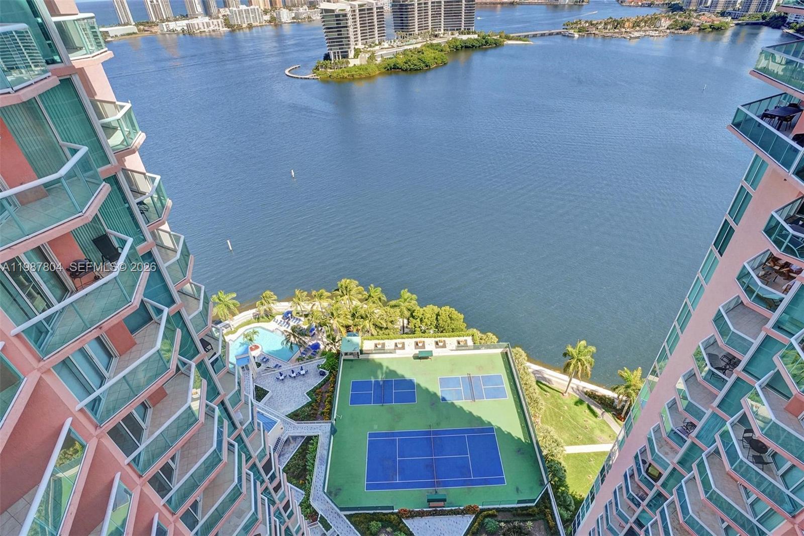 3370 Hidden Bay Dr Unit: TS2810