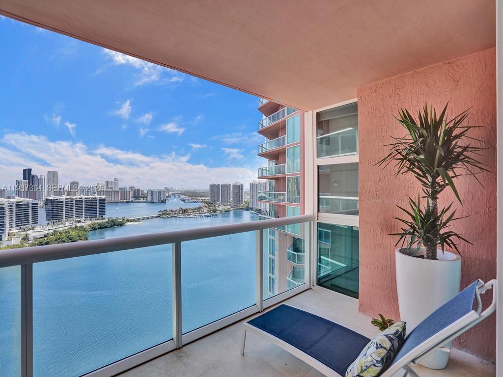 3370 Hidden Bay Dr Unit: TS2810
