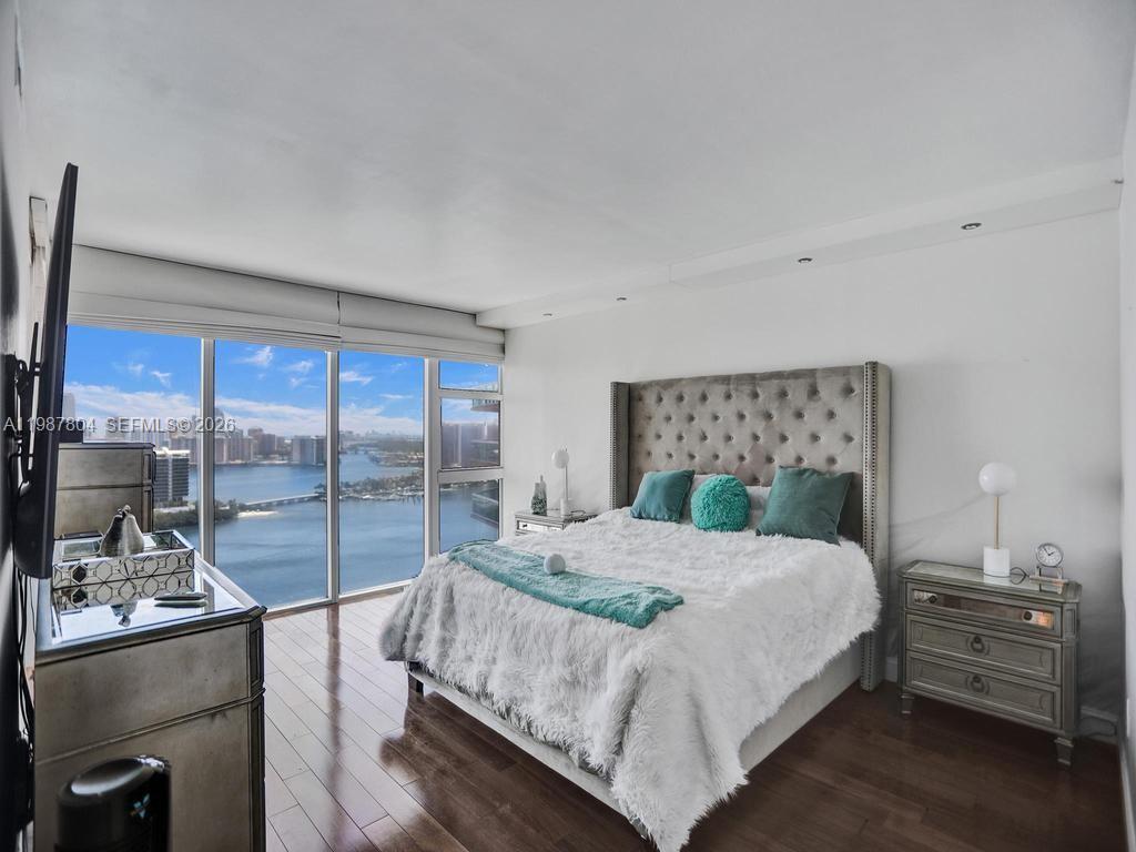 3370 Hidden Bay Dr Unit: TS2810