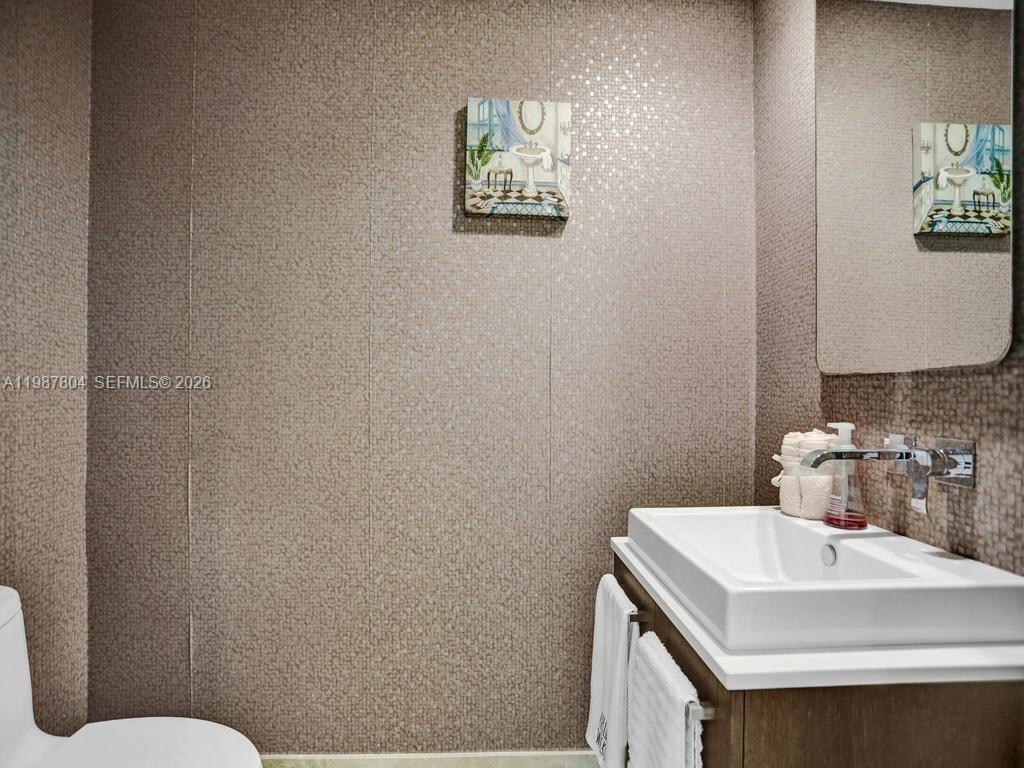 3370 Hidden Bay Dr Unit: TS2810