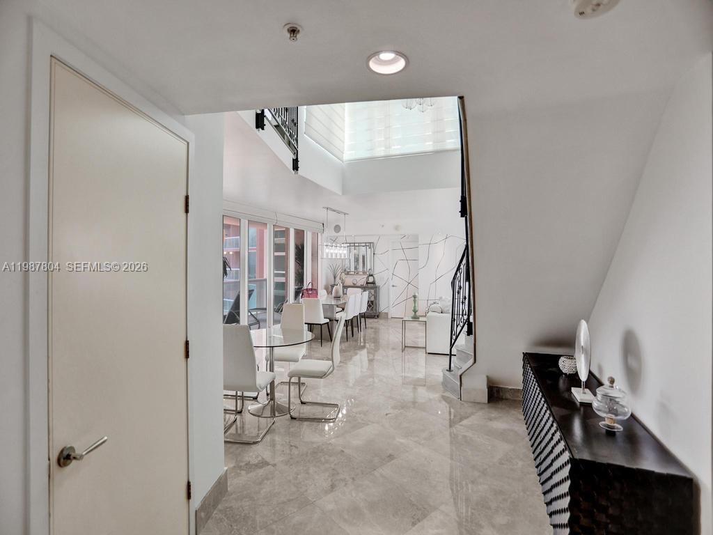 3370 Hidden Bay Dr Unit: TS2810