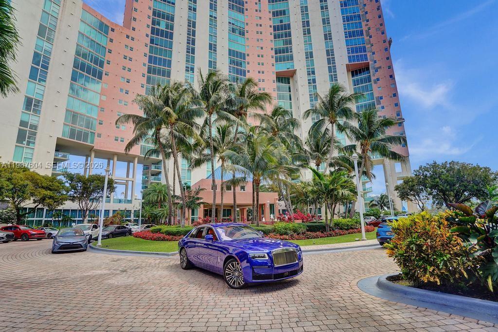 3370 Hidden Bay Dr Unit: TS2810