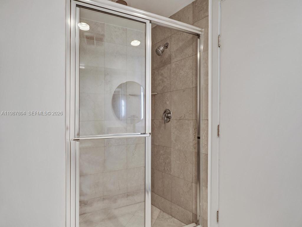 3370 Hidden Bay Dr Unit: TS2810