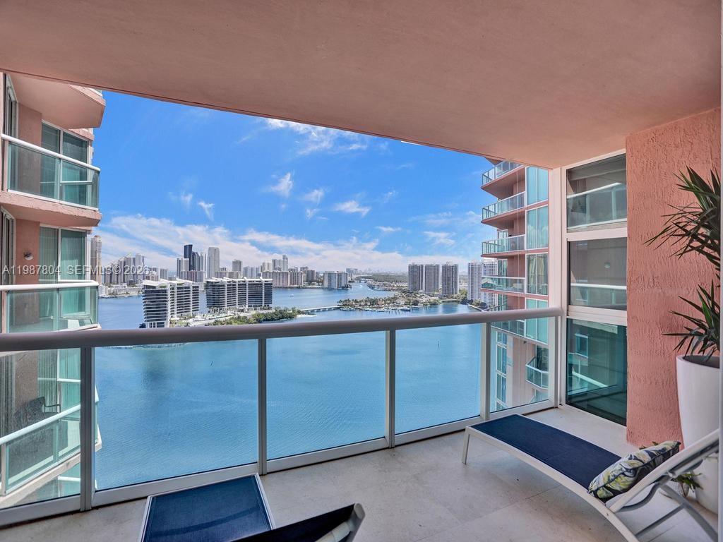 3370 Hidden Bay Dr Unit: TS2810