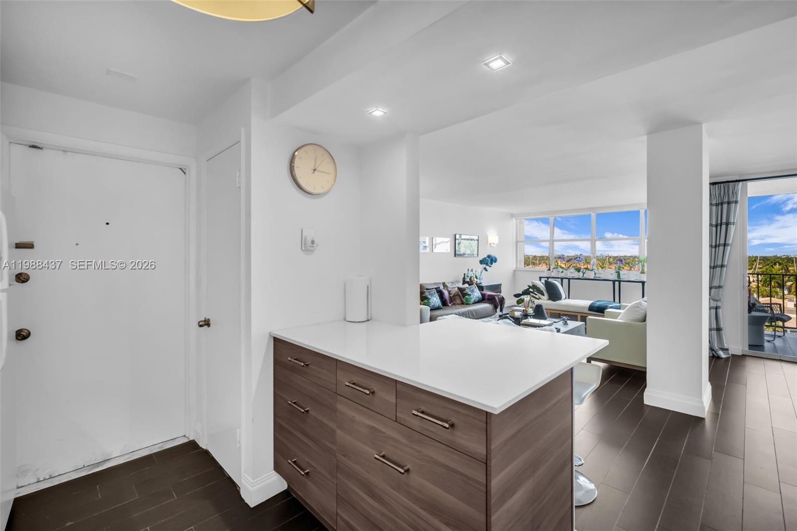 1400 S Ocean Dr # 804