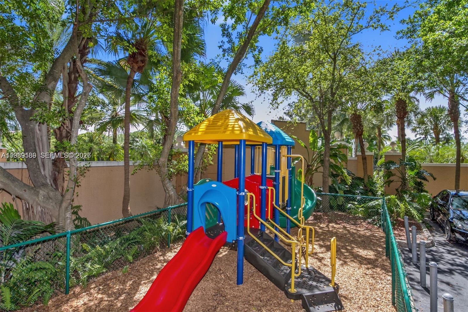 19655 E Country Club Dr # 6108