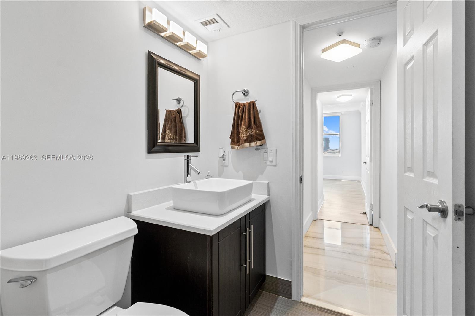 437 Golden Isles Dr # 11J