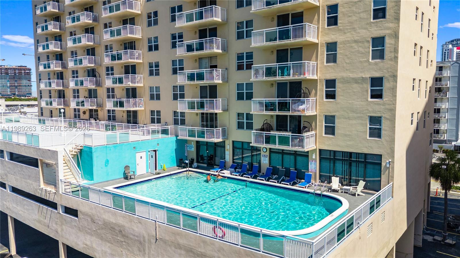 437 Golden Isles Dr # 11J